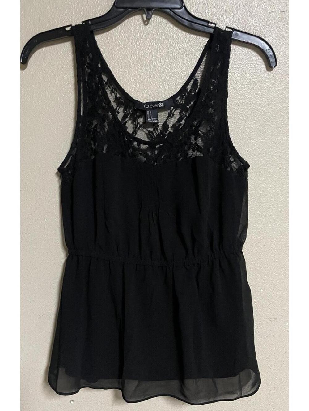 forever 21 top small Sleeveless Solid Black Lace Trim